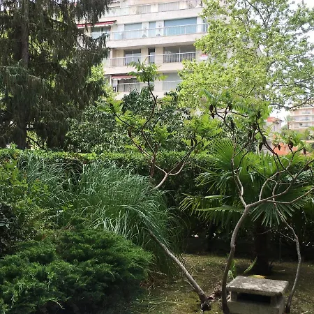 Апартаменты Studette De