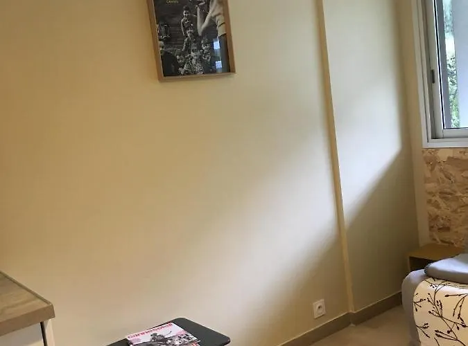 Studette De * Канны